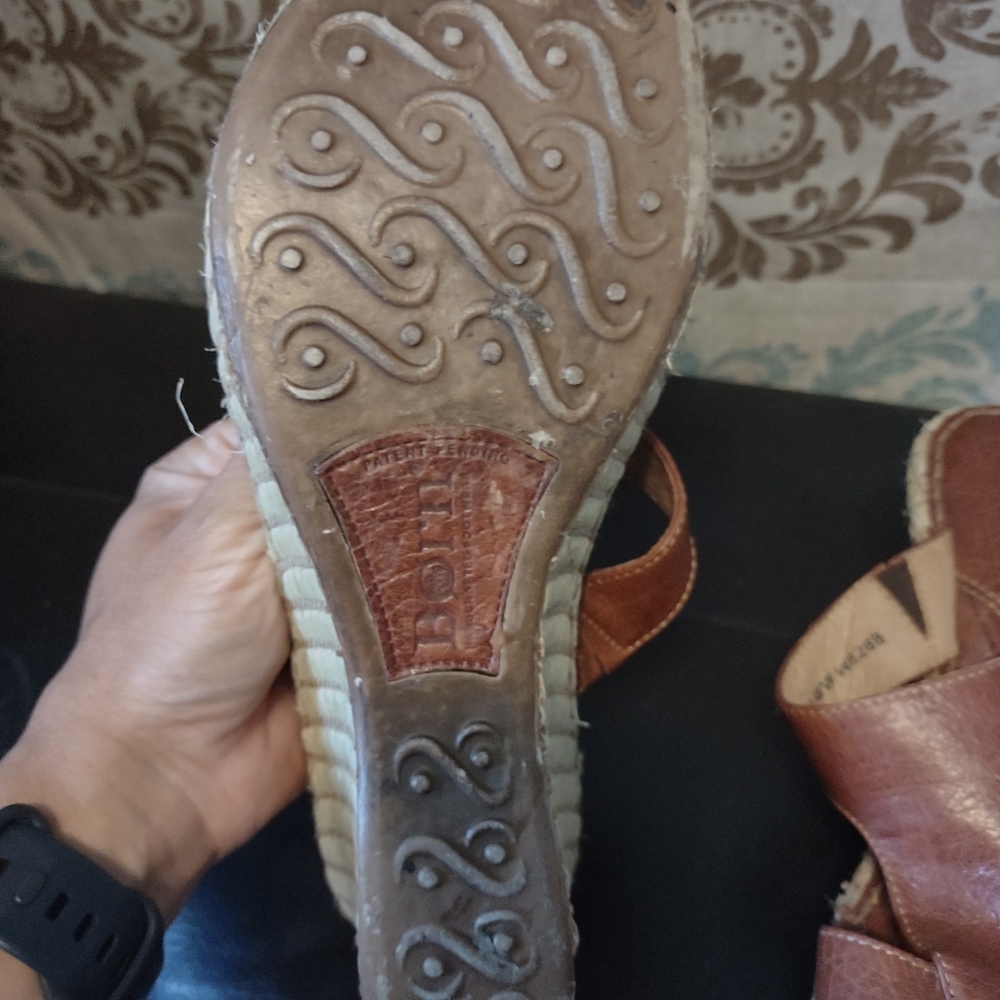 Born Women's Wedge - Picture 9 of 9